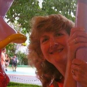 Meet your Posher, Lori